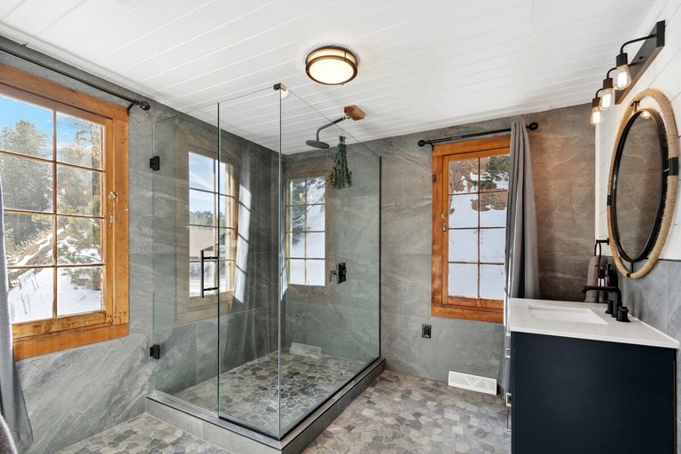 Cabins (United States of America, Allenspark, Colorado)