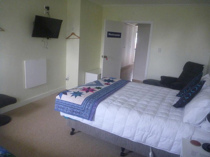 Nature Lodges (Hokitika, South Island, New Zealand)