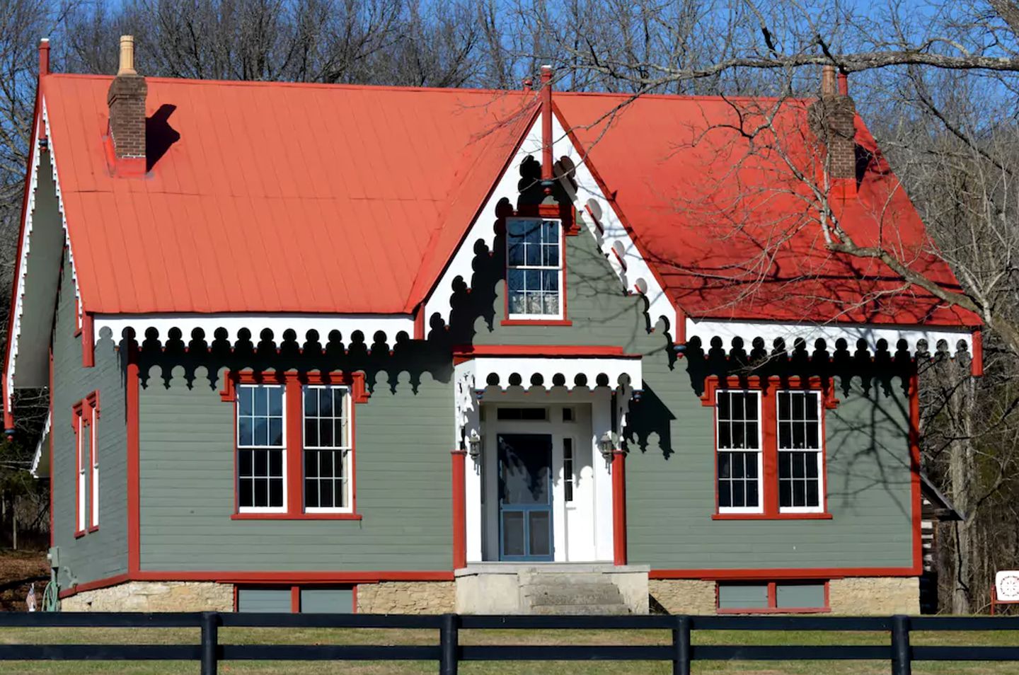 Secluded Cottage Rental on the Banks of the Kentucky River near Owenton, Kentucky