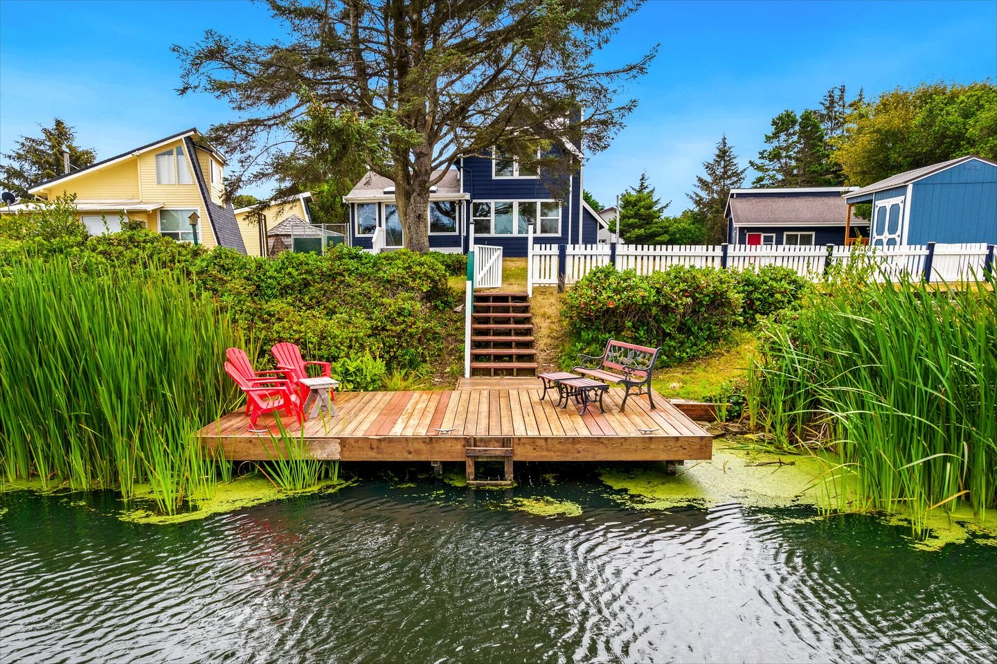 Picturesque Waterfront Cabin with Little Private Dock in Washington
