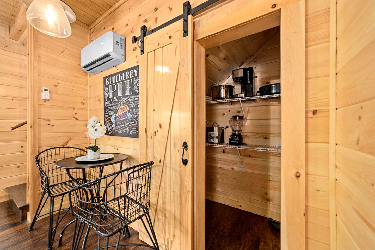 Couple's Glamping Cabin for a Romantic Escape in Pigeon Forge