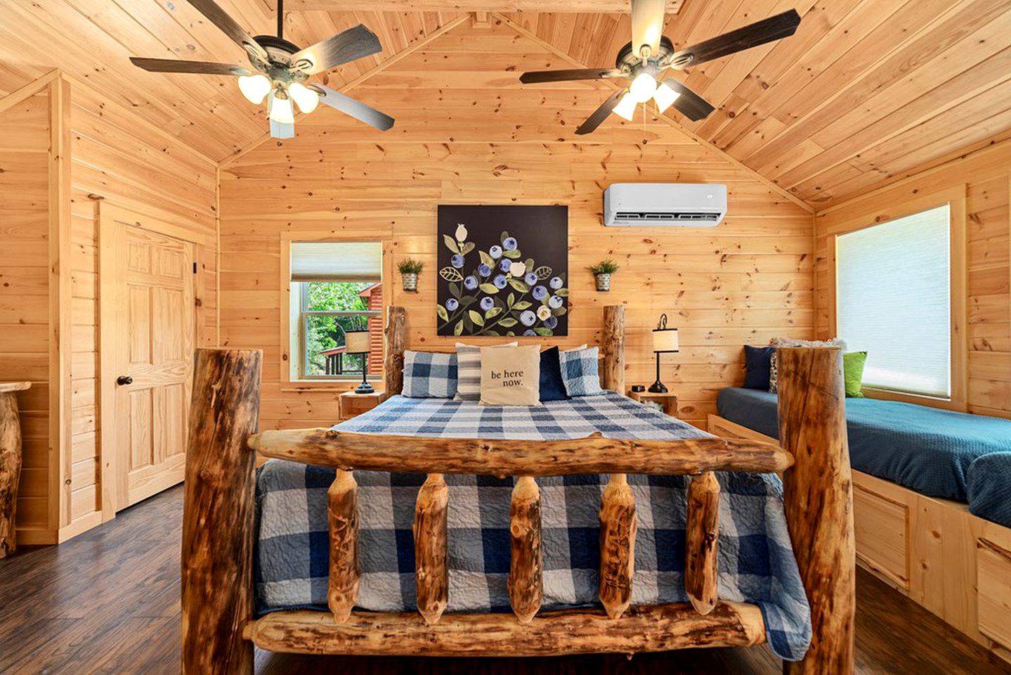 Couple's Glamping Cabin for a Romantic Escape in Pigeon Forge