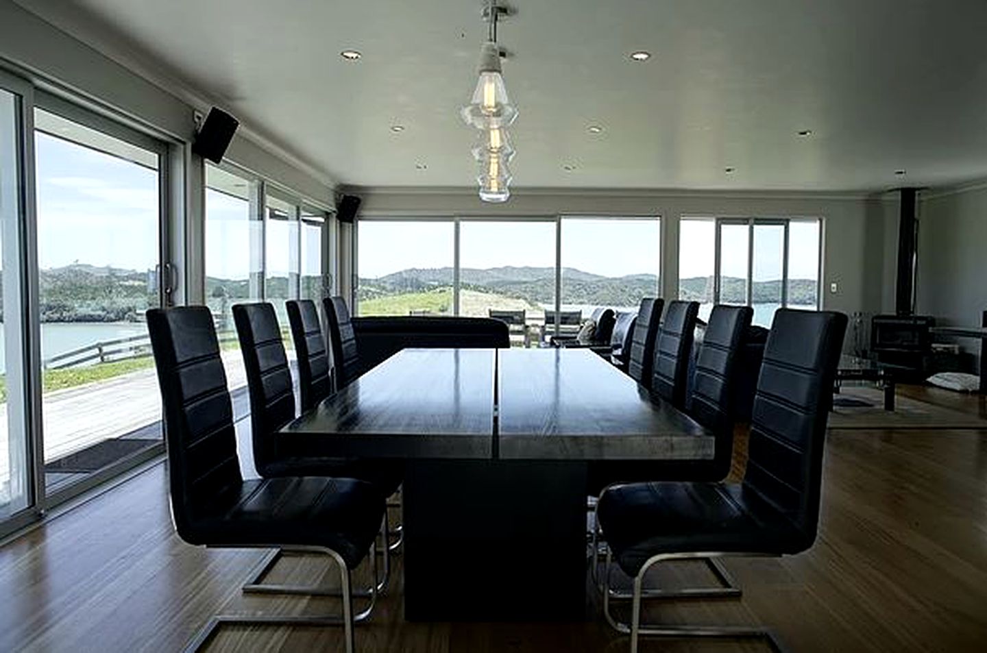 Gorgeous Bed and Breakfast Accommodation on Whangaruru Harbour, North Island