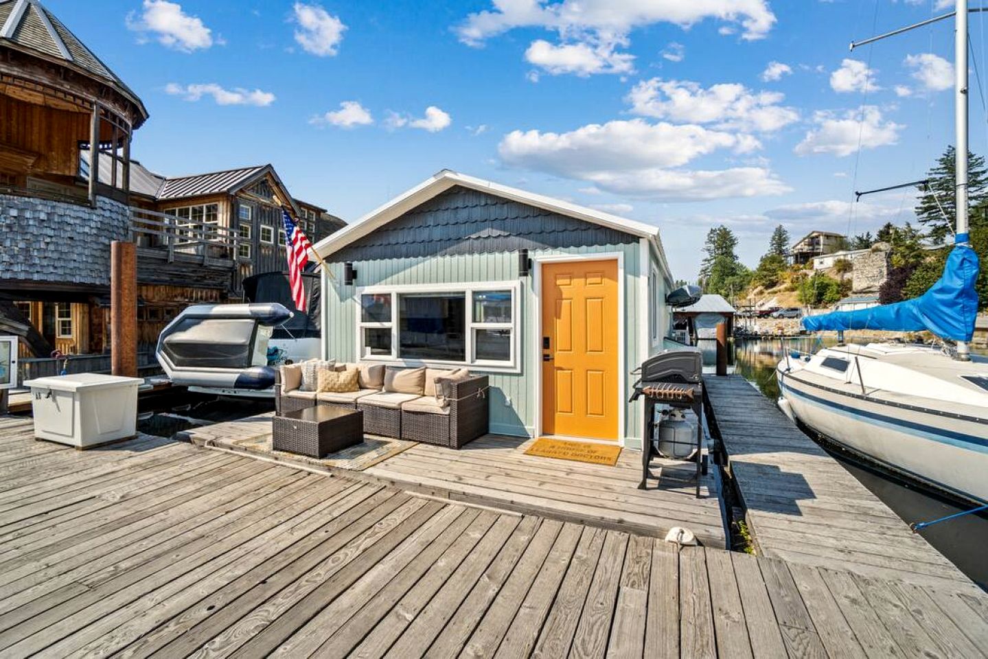 Gorgeous Floating Home on Lake Pend O'reille, Surrounded by the Selkirk and Cabinet Mountains, Idaho
