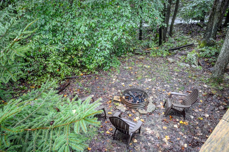 Cabins (United States of America, Bruceton Mills, West Virginia)