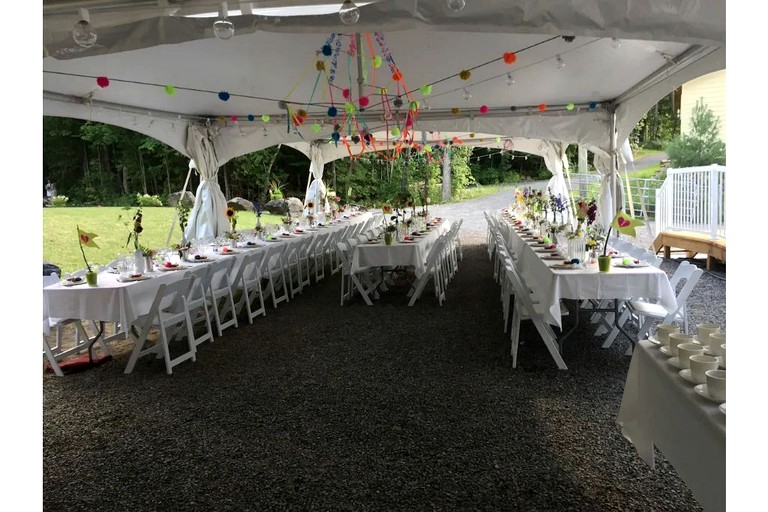 Villas (Canada, Godfrey, Ontario)