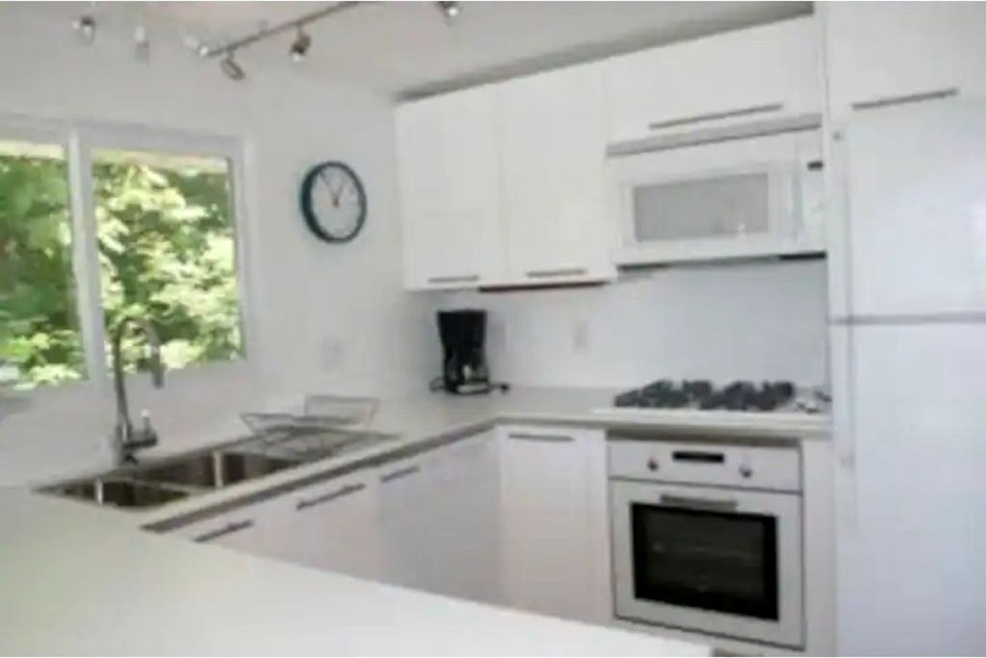 Group of Cottages Great for Family or Group Reunions in Ontario