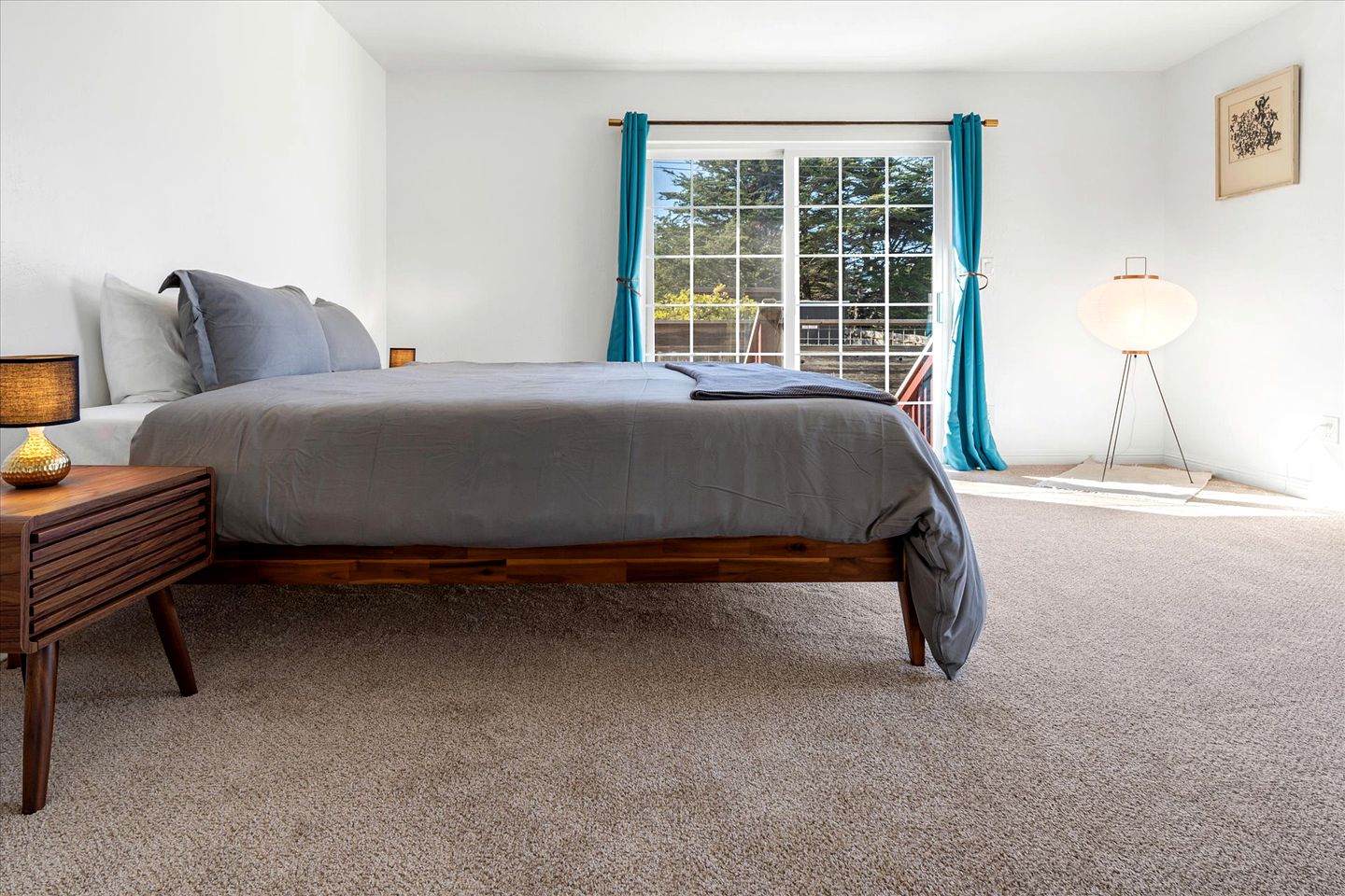 Rustic Beach Rental with Jacuzzi in Bodega Bay, Perfect for a Romantic Weekend Getaway