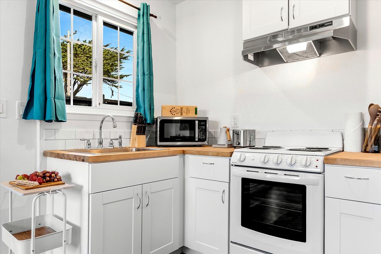 Cottages (United States of America, Bodega Bay, California)