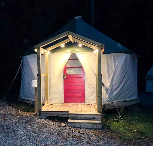Yurts (United States of America, Bryson City, North Carolina)