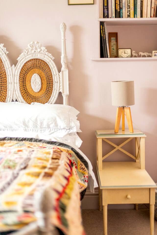 Charming Boho Cottage with Walled Garden near Dunraven Bay in Southerndown, Wales