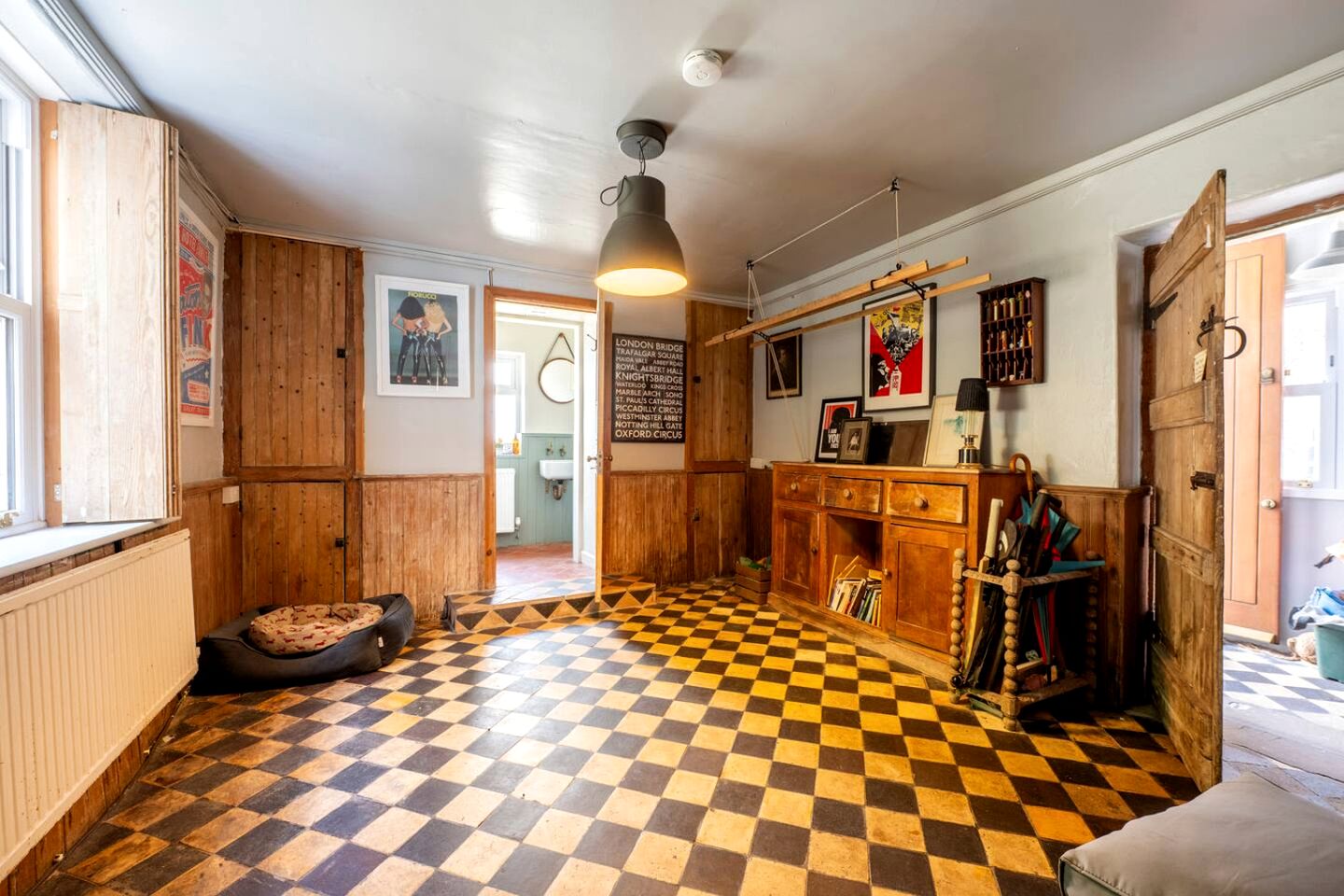 Charming Boho Cottage with Walled Garden near Dunraven Bay in Southerndown, Wales