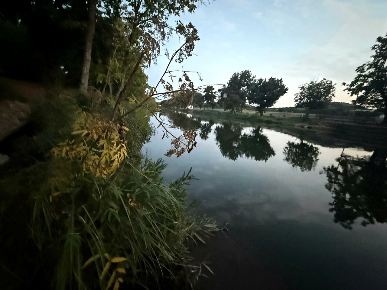Cozy Tiny Home with Private Patio & Hammock Chairs near Bath Lake in Medicine Park, Oklahoma