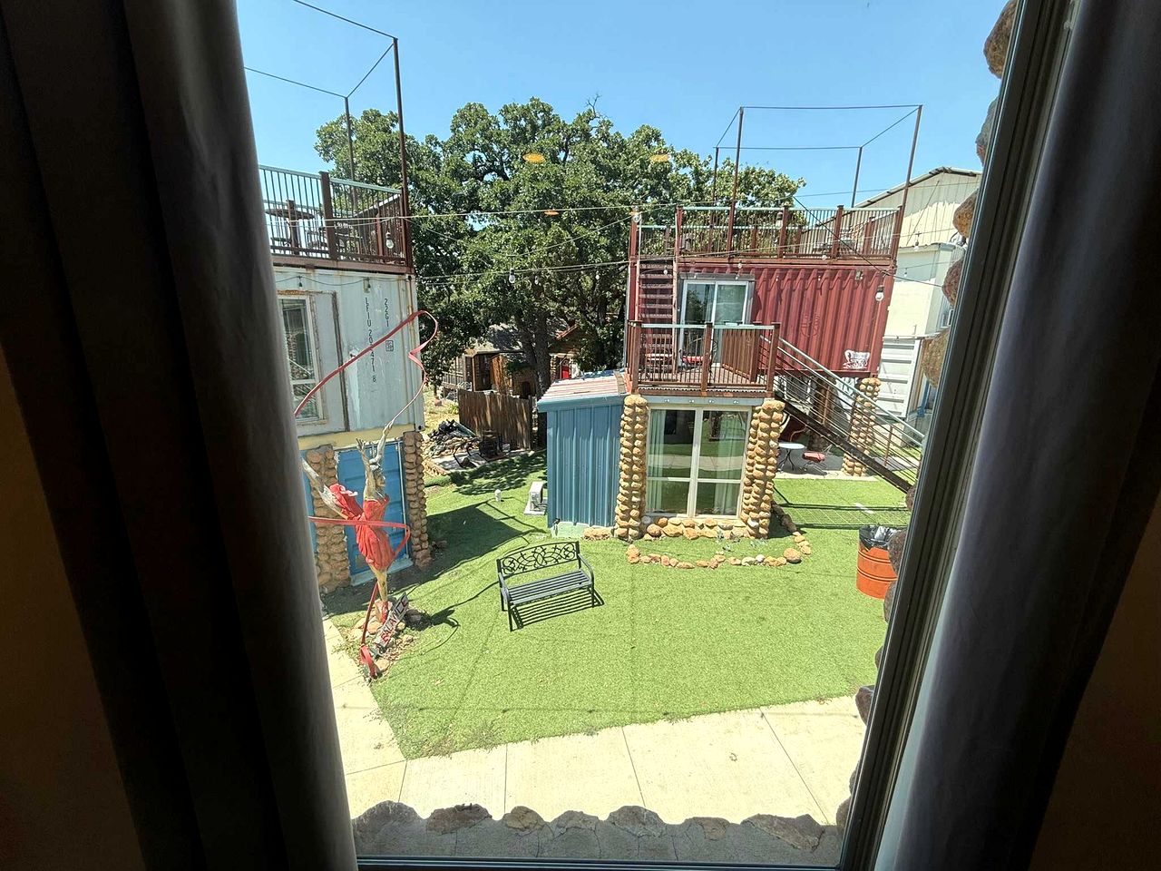 Unique Tiny House Retreat with Rooftop Deck near Cobblestone Shops in Medicine Park, OK