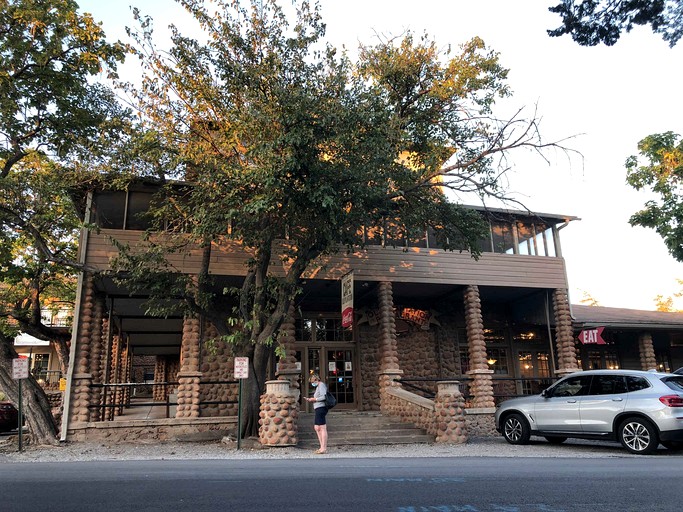 Vacation Rentals (United States of America, Medicine Park, Oklahoma)