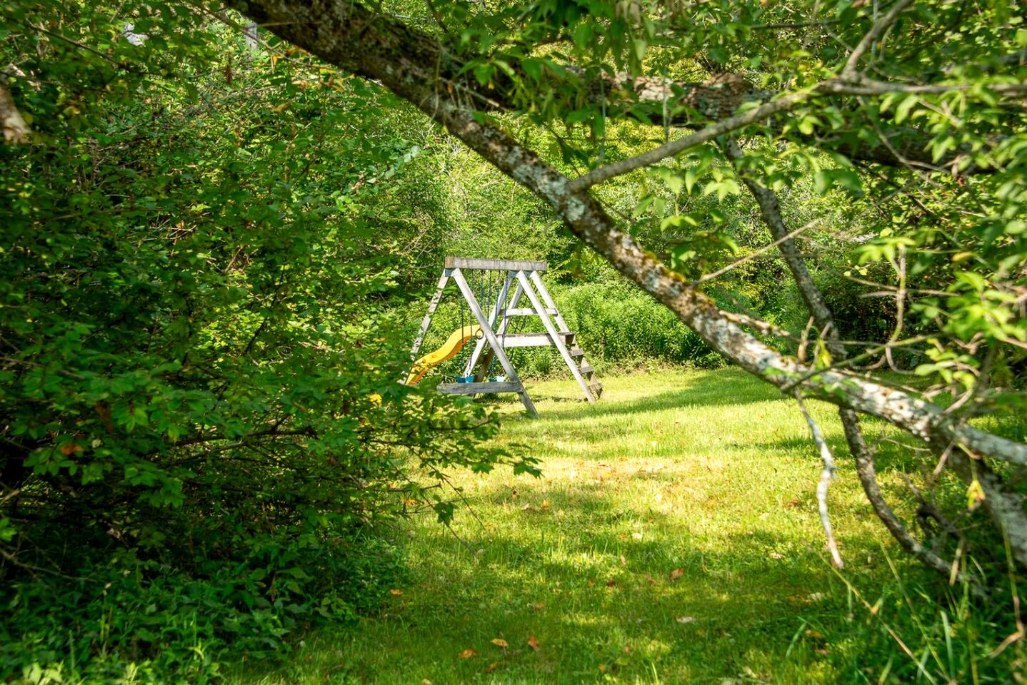 Secluded Creative Hideaway with Pond, Porch & Forest Views in Andes, New York