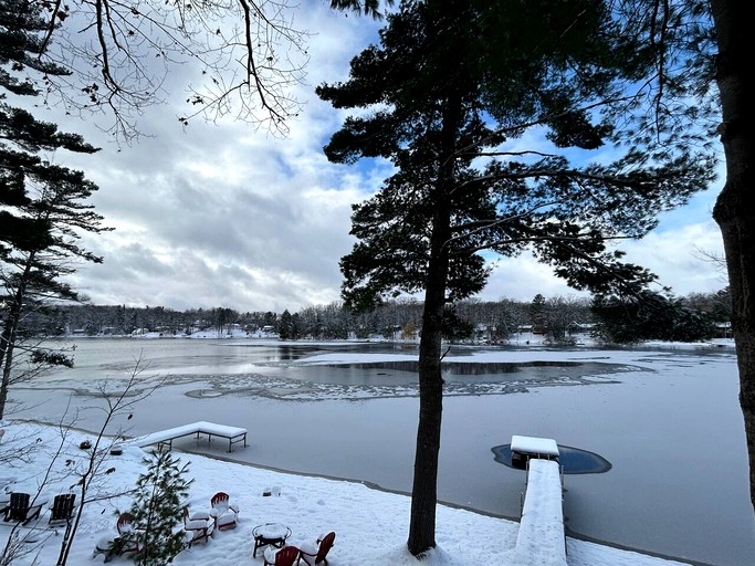 Cabins (United States of America, Traverse City, Michigan)