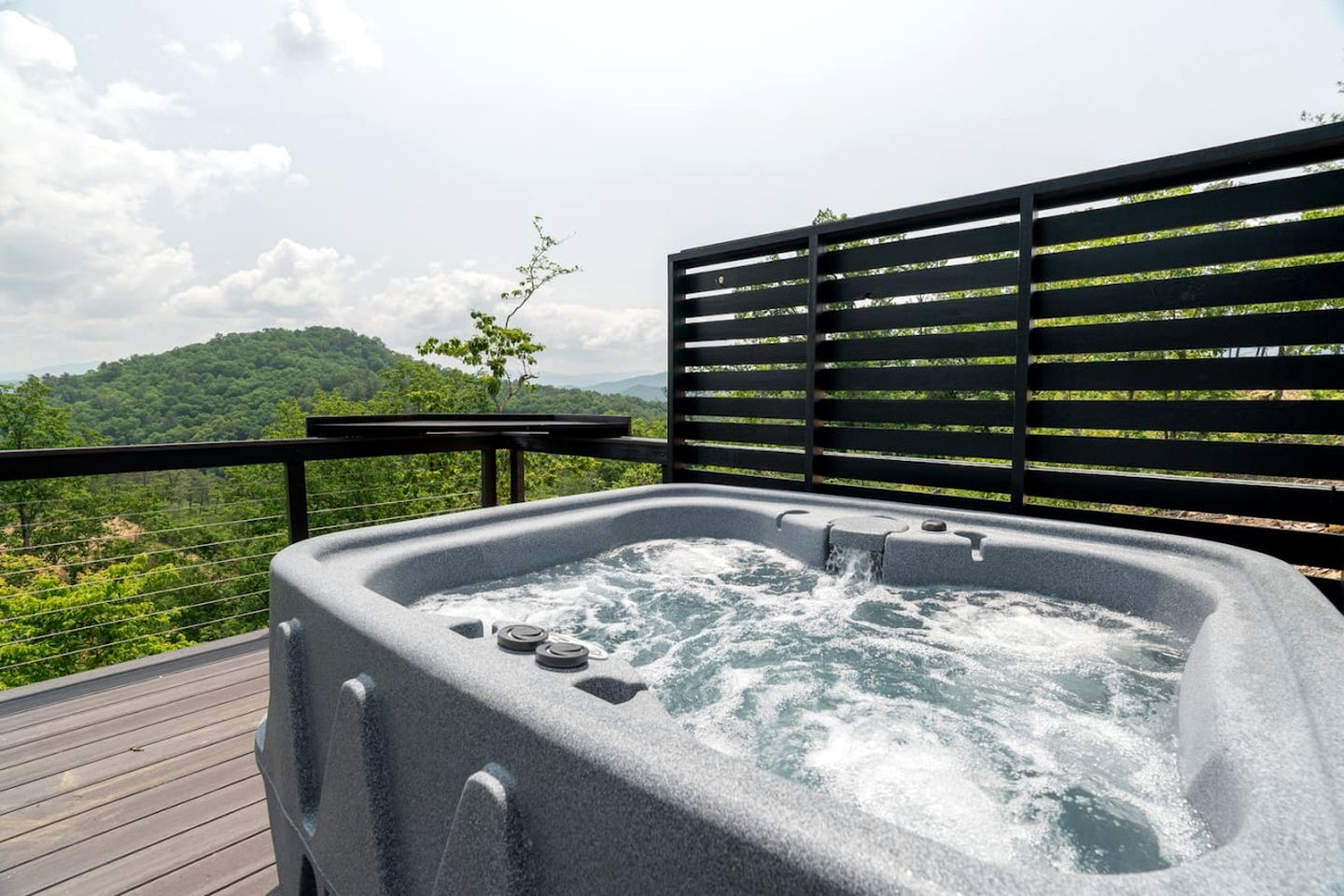 Romantic Dome Retreat Near Great Smoky Mountains, Tennessee