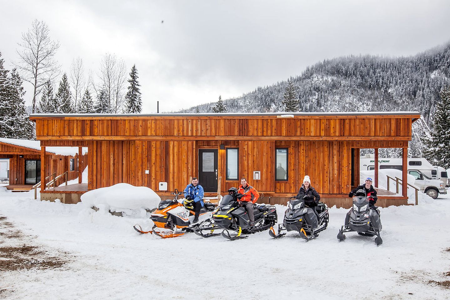 Contemporary Ski Cabin with a Fireplace in Revelstoke, British Columbia | Cabins (Revelstoke, British Columbia, Canada)