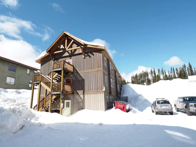 Nature Lodges (Hedley, British Columbia, Canada)