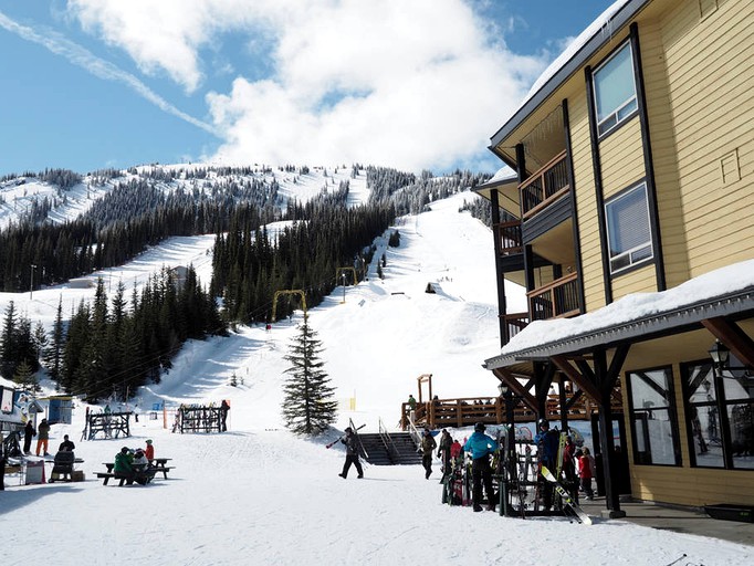 Nature Lodges (Hedley, British Columbia, Canada)