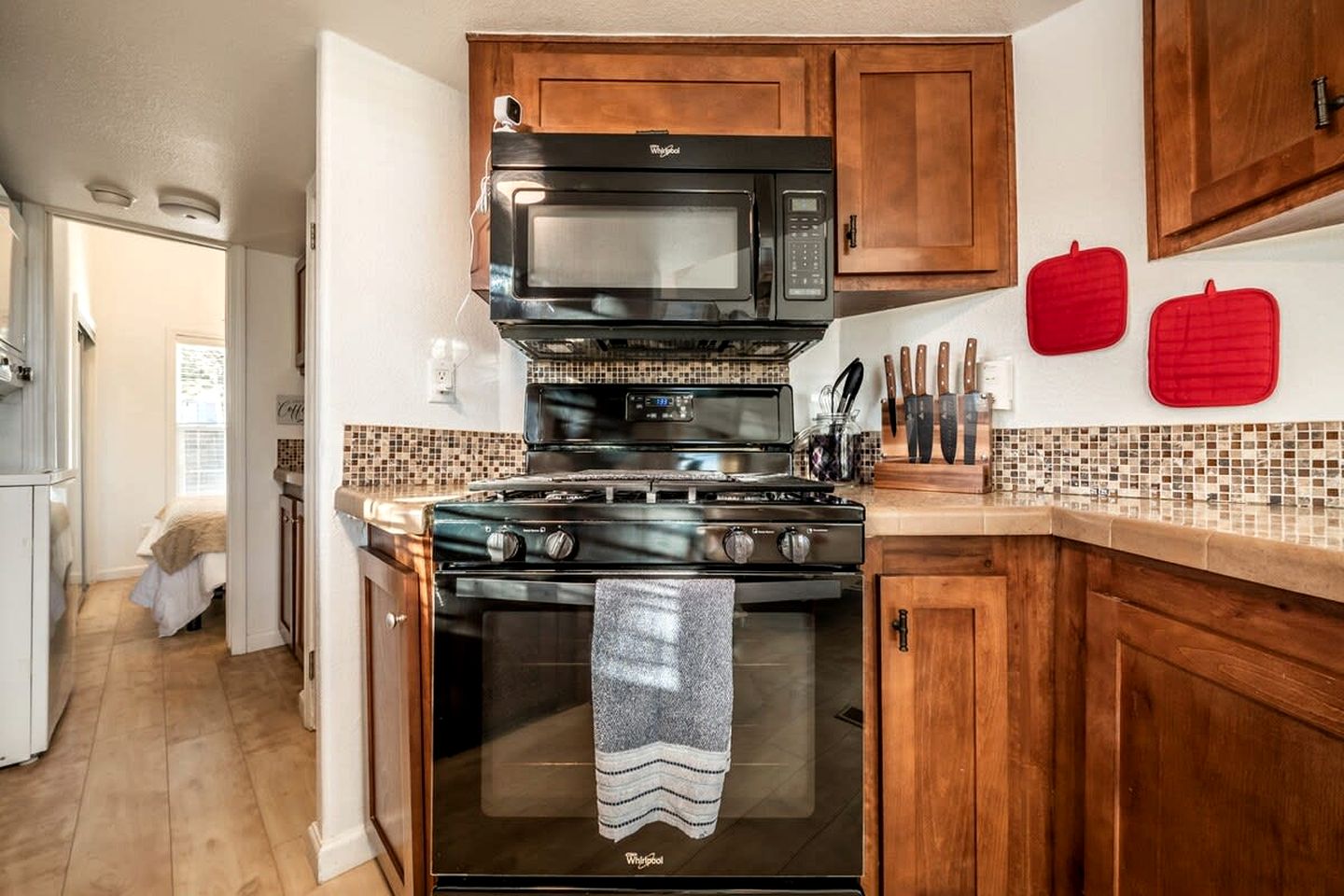 Boutique and Charming Tiny House with Views of Pike Peak in Woodland Park, Colorado