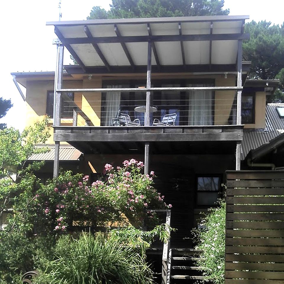 Elevated Cottage with a Double Spa near Blue Mountains National Park in New South Wales