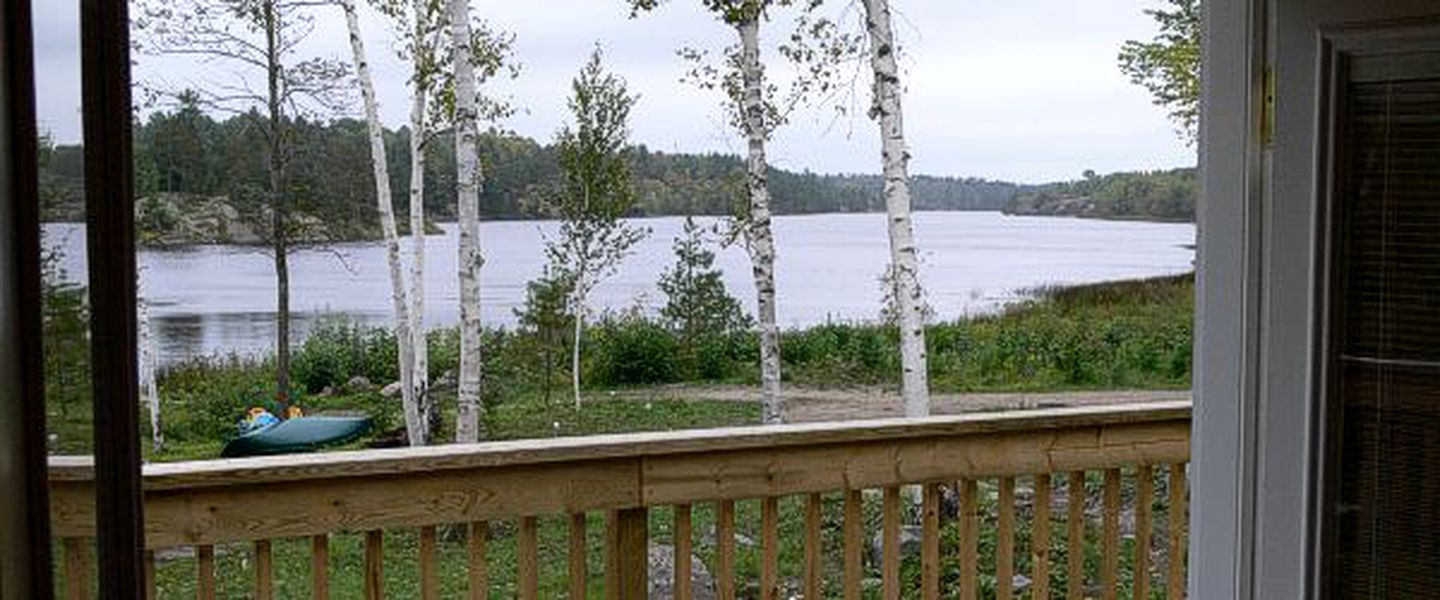 Lakeside Cottage Rental with Private Dock near North Bay, Ontario