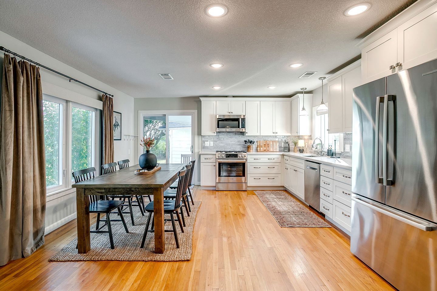 Charming Texas Farmhouse Stay with Modern Western Flair near NRS Ranch in Decatur, TX