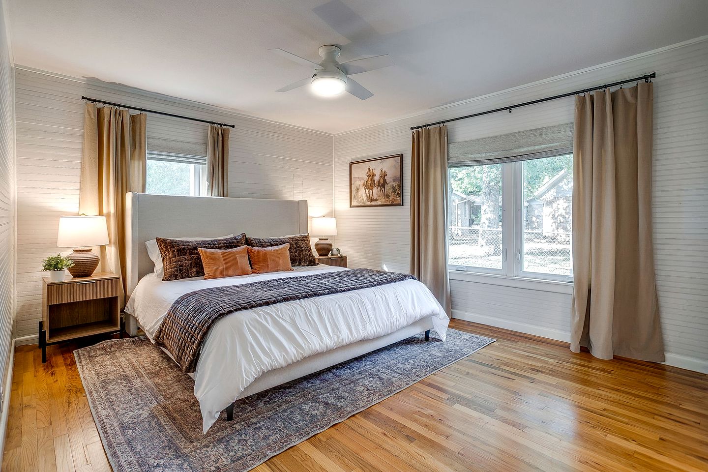 Charming Texas Farmhouse Stay with Modern Western Flair near NRS Ranch in Decatur, TX