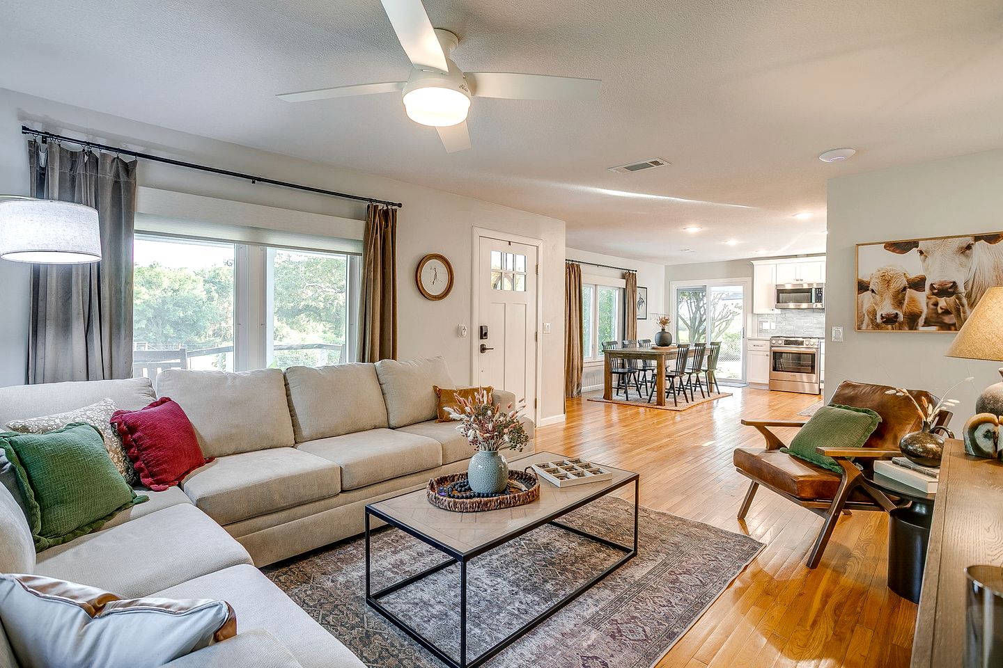 Charming Texas Farmhouse Stay with Modern Western Flair near NRS Ranch in Decatur, TX