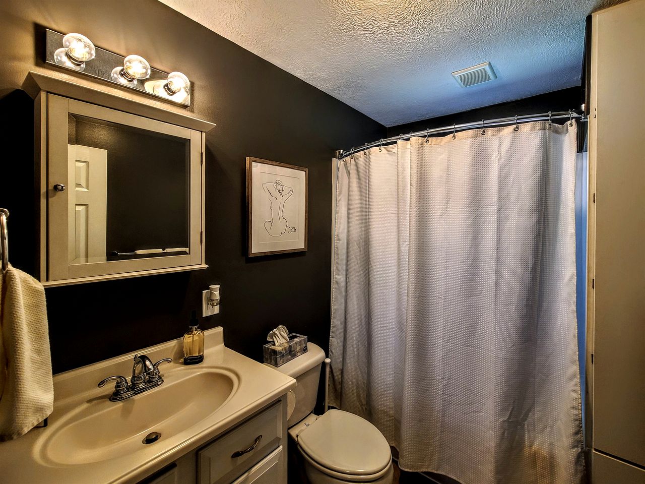 Cozy Cottage near Boyne City and Lake Michigan for Amazing Outdoor Adventures Exploring Northern Michagan