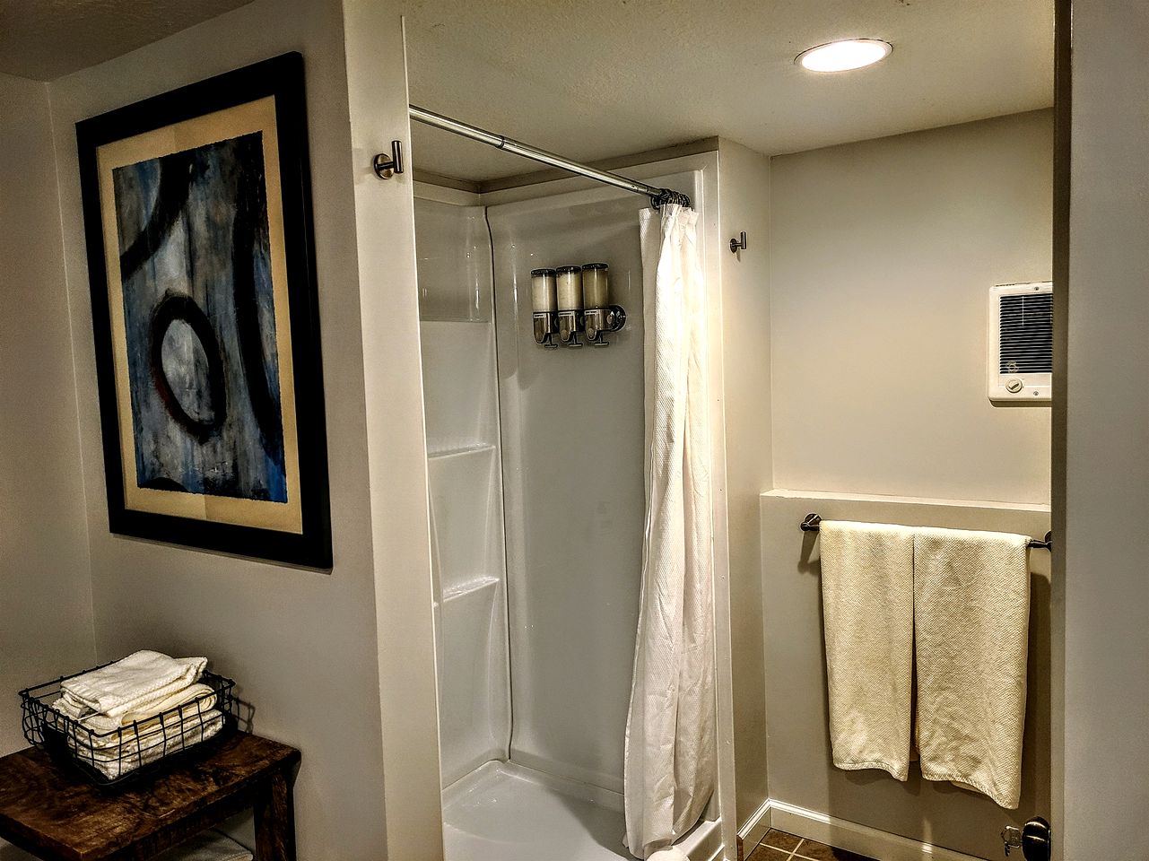 Cozy Cottage near Boyne City and Lake Michigan for Amazing Outdoor Adventures Exploring Northern Michagan