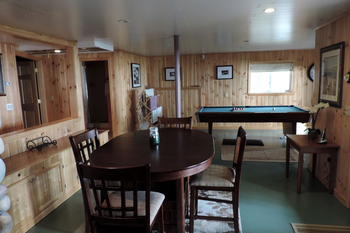 Gorgeous Lakefront Cottage Rental near Ellsworth and Acadia National Park, Maine