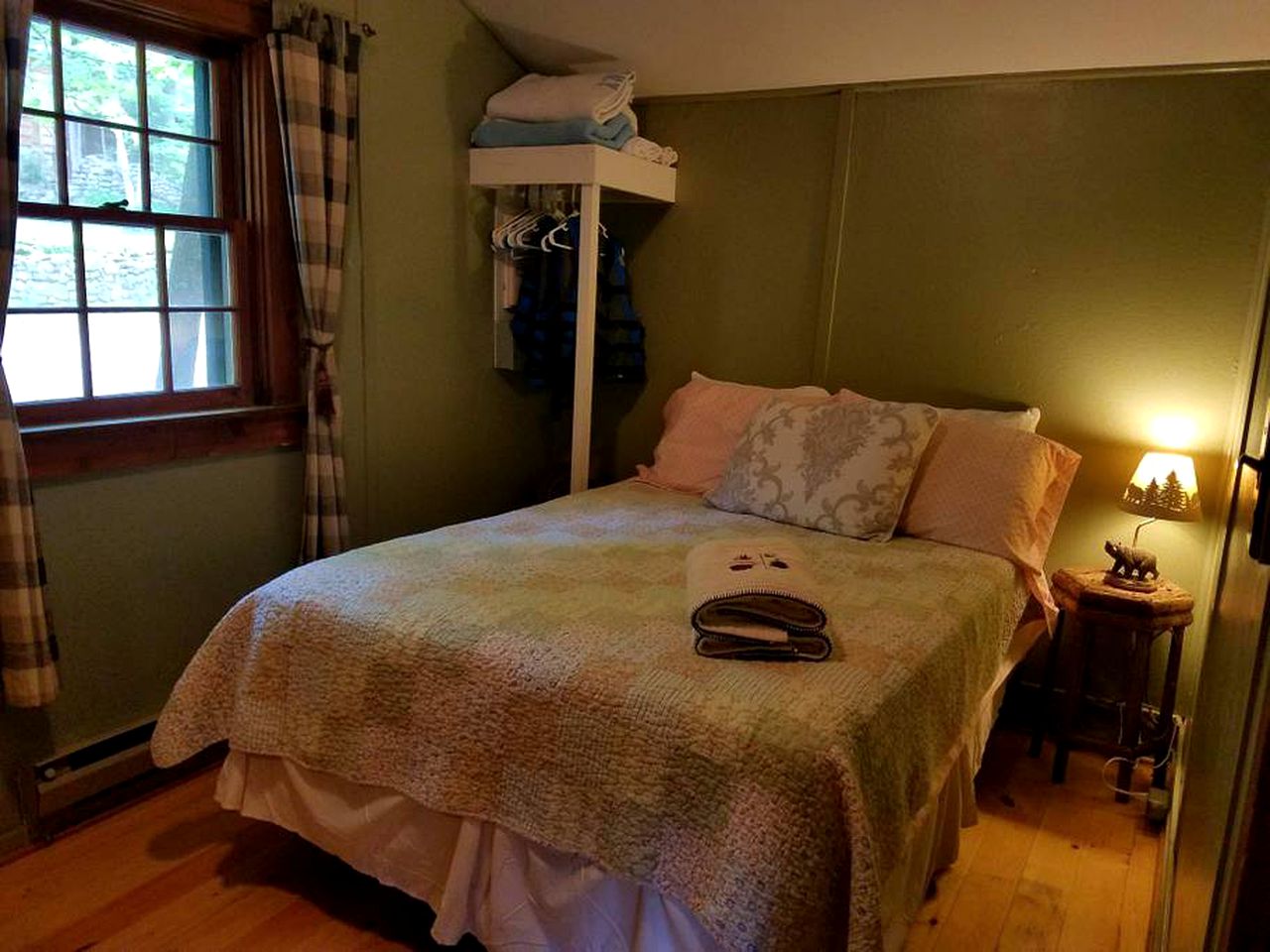 Lovely Lakeside Cabin Rental near Pharaoh Lake Wilderness Area in New York