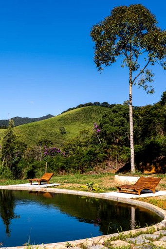 Cottages (Brazil, Mirantão, Minas Gerais)