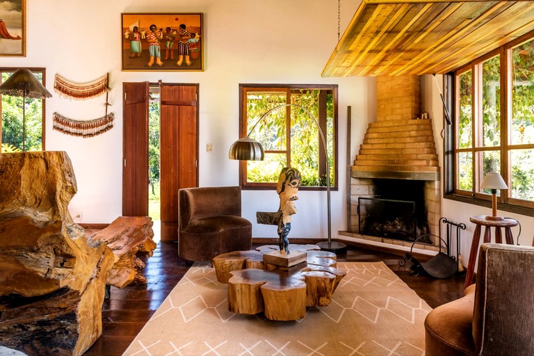 Cottages (Brazil, Mirantão, Minas Gerais)