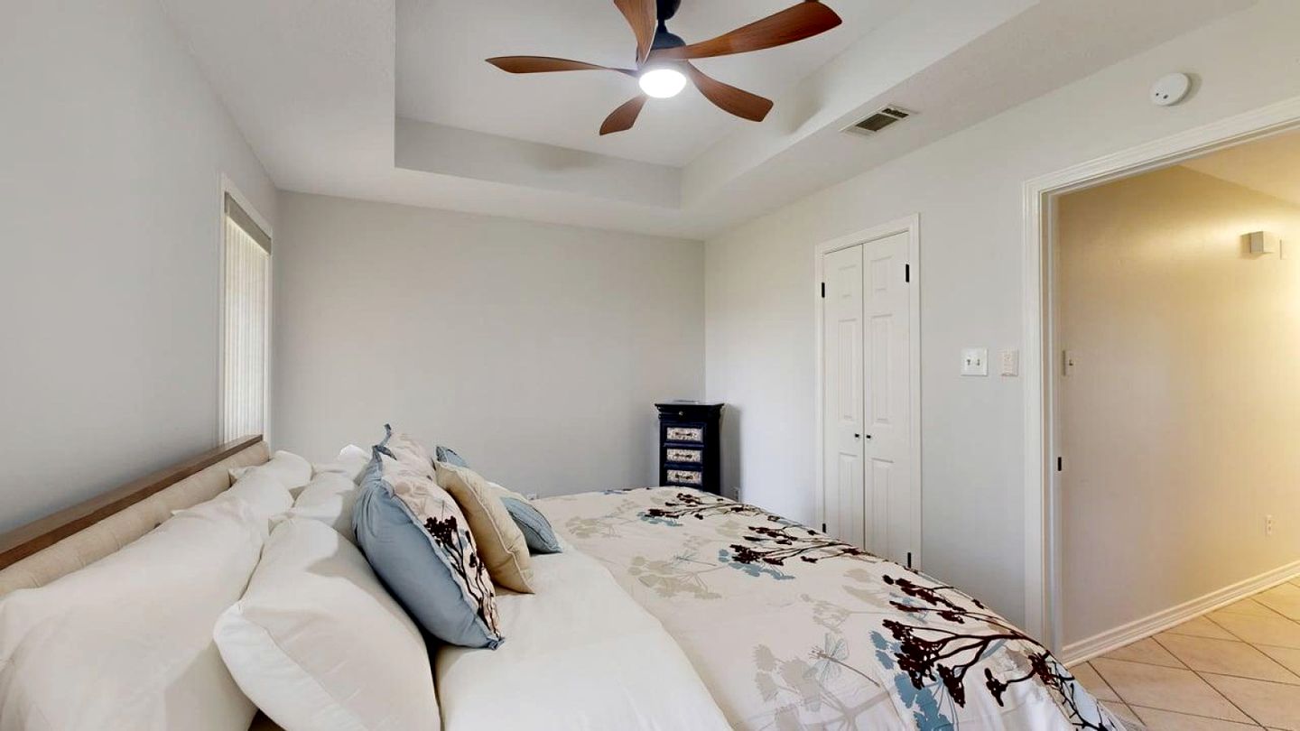 Spacious 4-Bedroom Home with Game Room Near Texas A&M in College Station, Texas