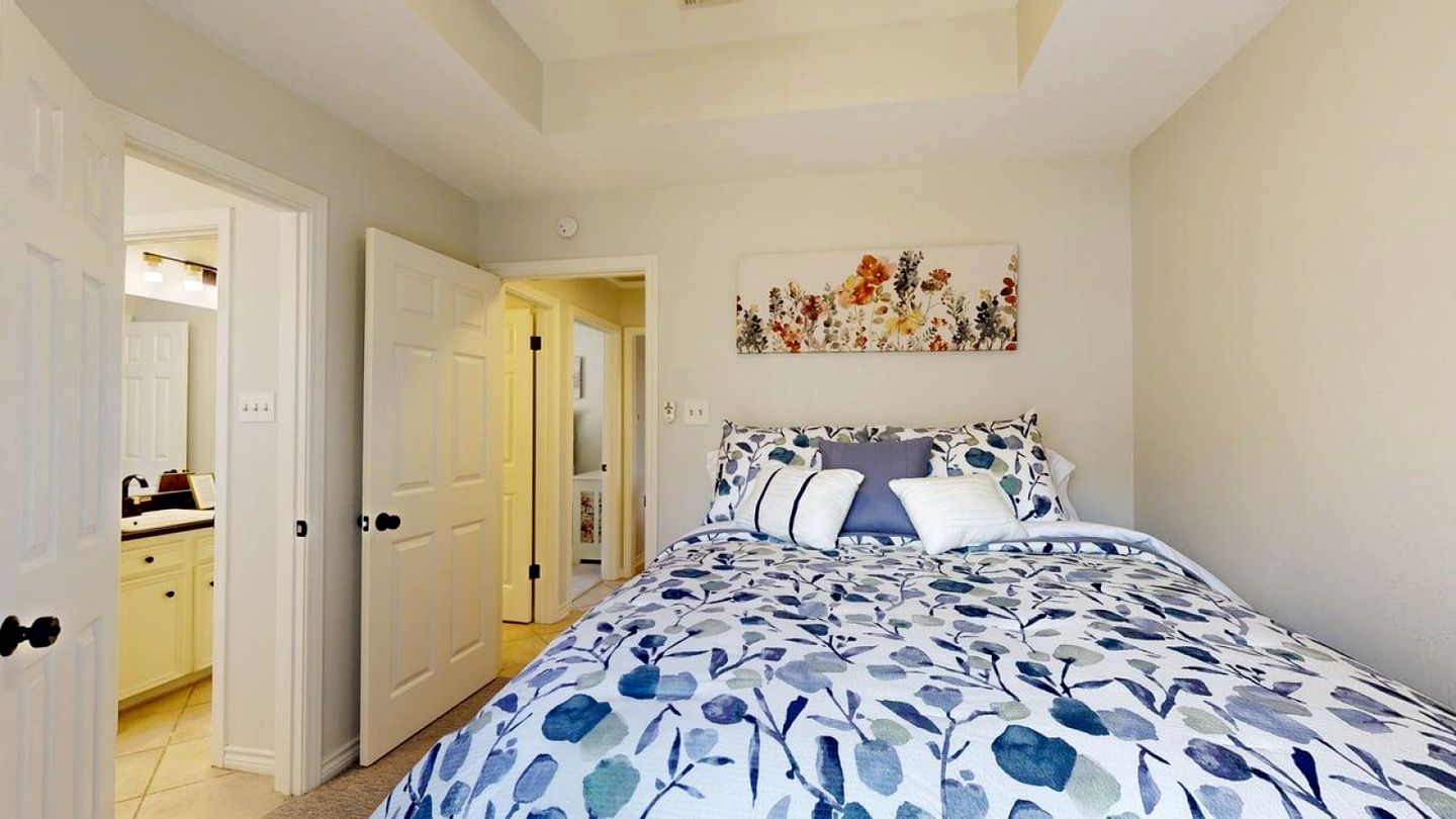 Spacious 4-Bedroom Home with Game Room Near Texas A&M in College Station, Texas