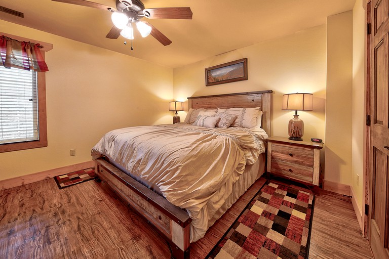 Cabins (United States of America, Gatlinburg, Tennessee)