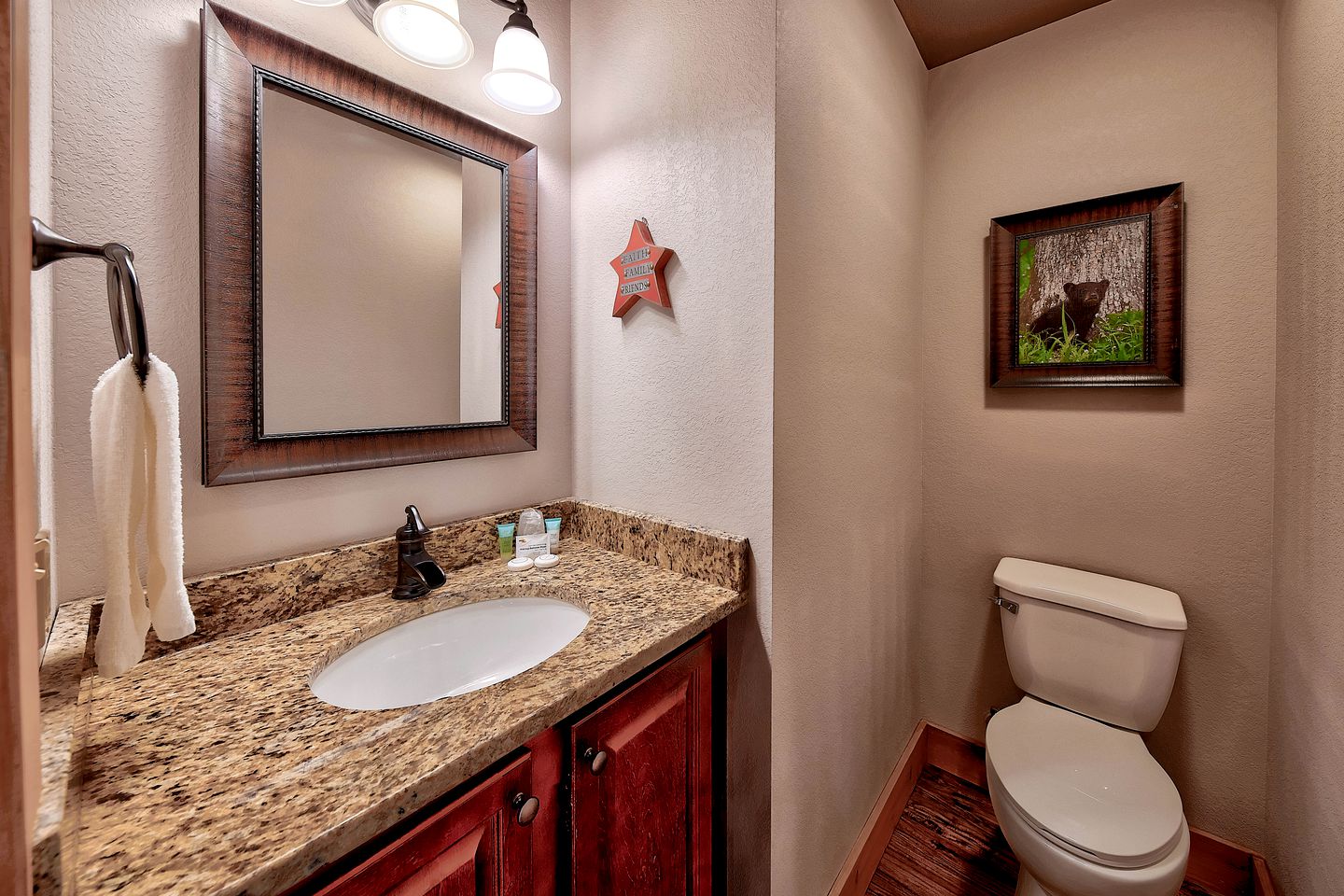 Secluded Cabin with Sauna, Home Theater, Game Room and Outdoor Pool in Gatlinburg, Tennessee