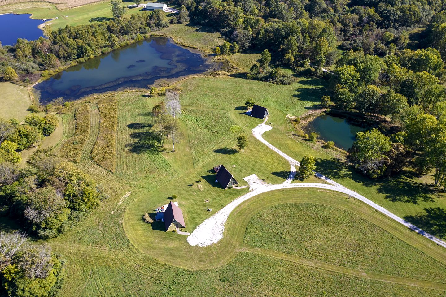 Breathtaking A-frame with Impressive Nature Views in Carbondale, Illinois