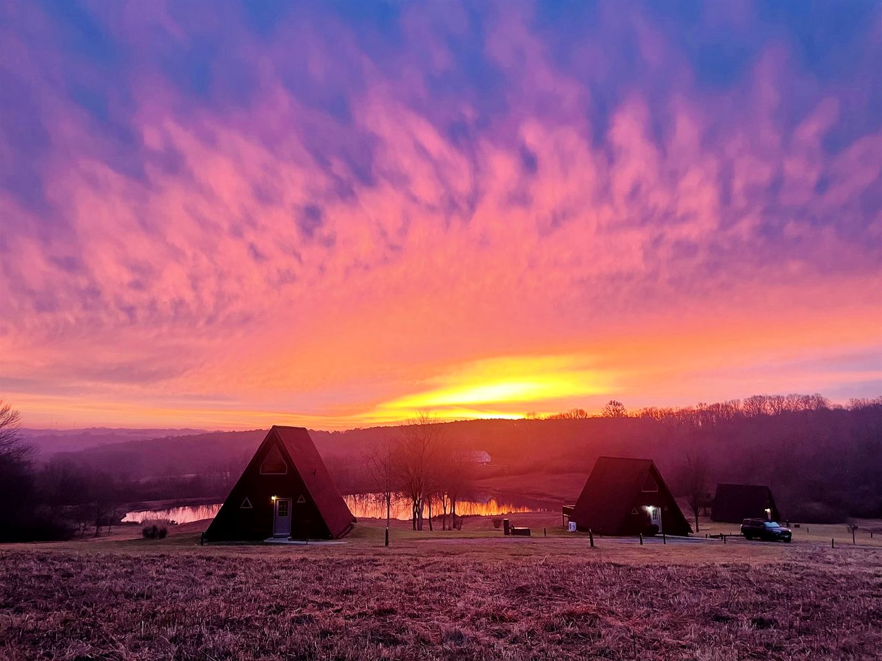 Breathtaking A-frame with Impressive Nature Views in Carbondale, Illinois