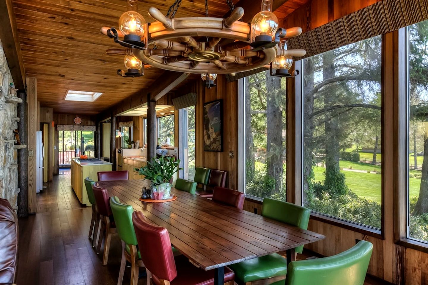 Breathtaking Beach House with Fireplace and Gorgeous Sights in Otis, Oregon