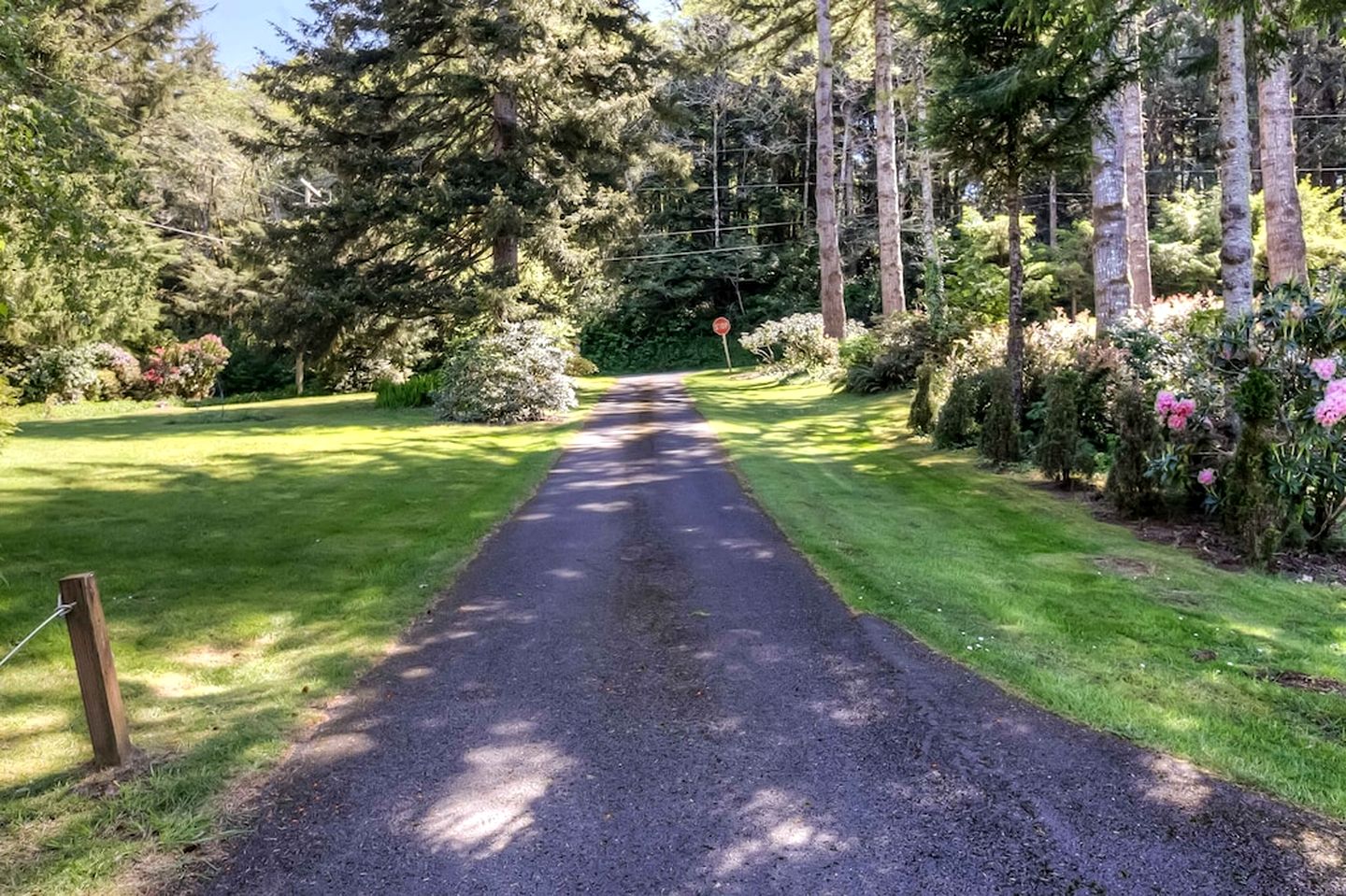 Breathtaking Beach House with Fireplace and Gorgeous Sights in Otis, Oregon