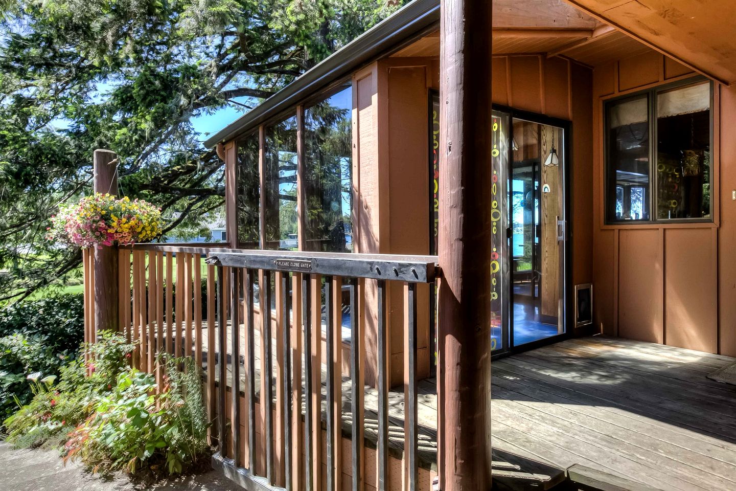 Breathtaking Beach House with Fireplace and Gorgeous Sights in Otis, Oregon