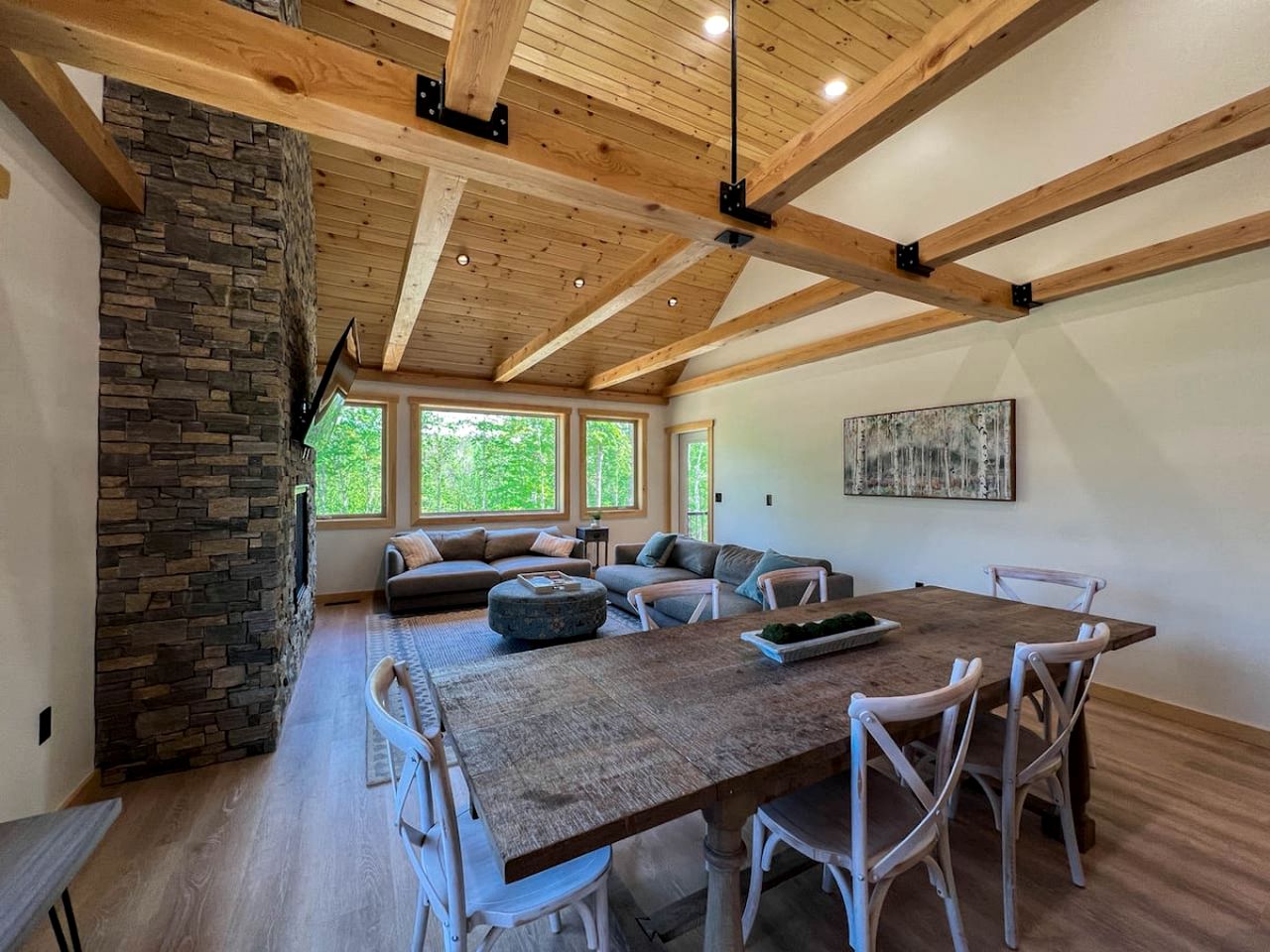 Breathtaking Cabin with Fireplace and Hot-tub in Bartlett, New Hampshire