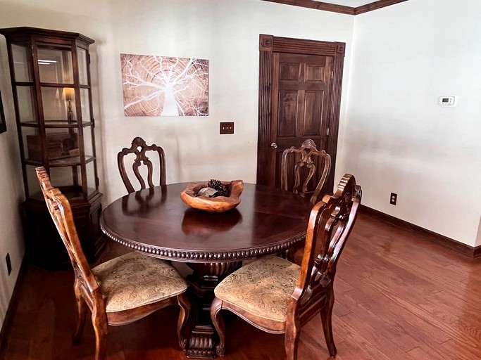 Cabins (United States of America, Franklin, Tennessee)