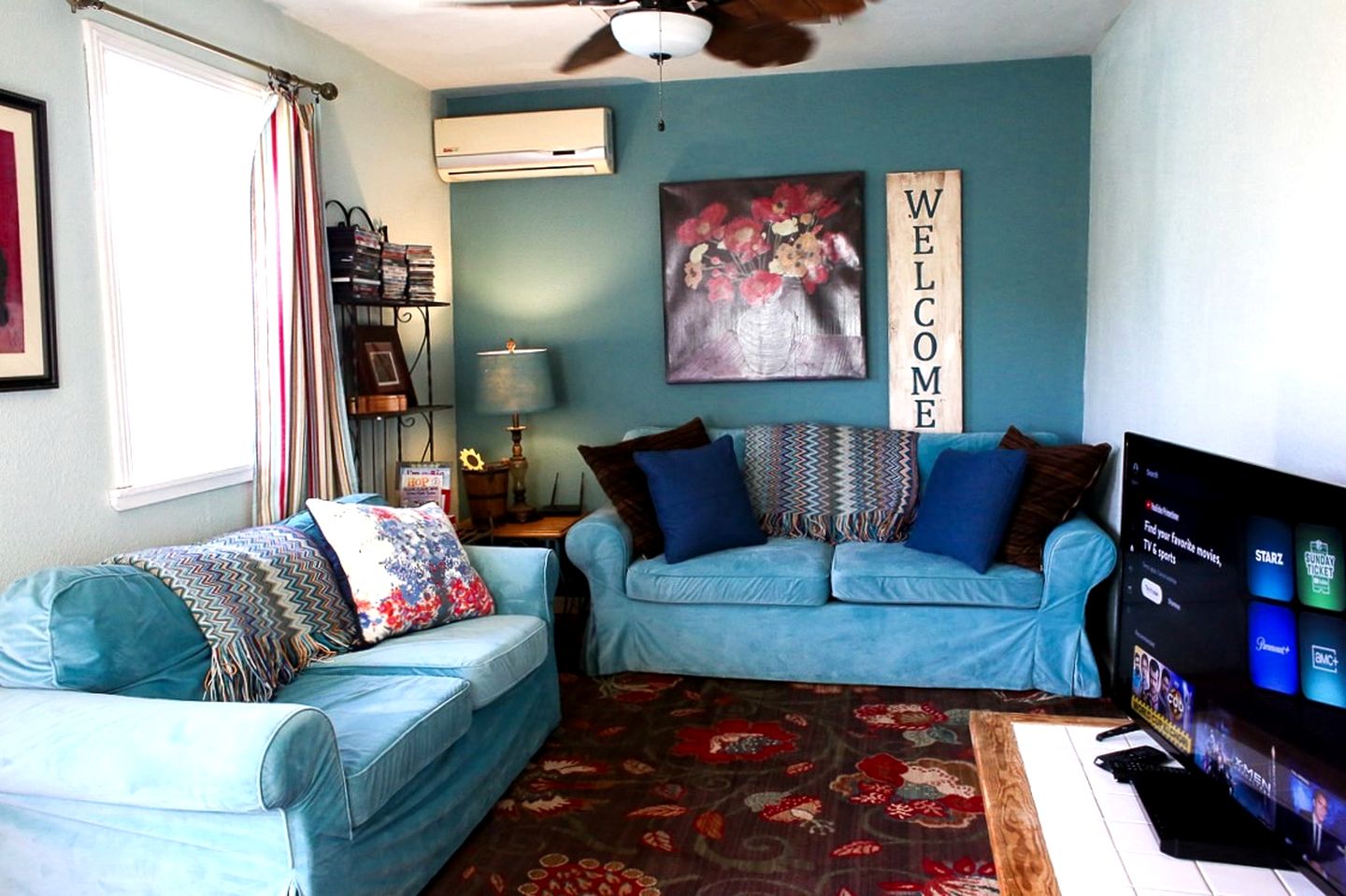 Pet Friendly Breathtaking Cottage with Great Views and Hot-tub in Rainbow, California