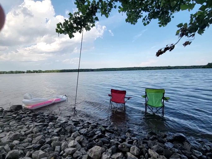 Floating Homes (Canada, Île-aux-Noix,, Quebec)